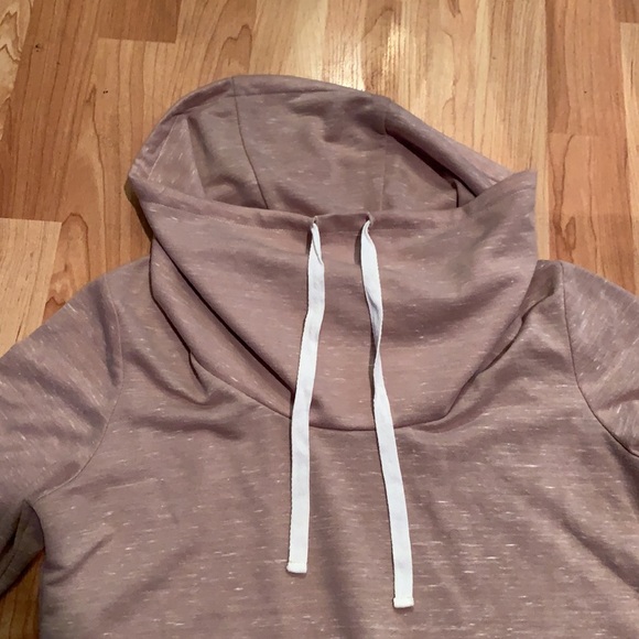 Crowl neck sweater - Picture 4 of 4